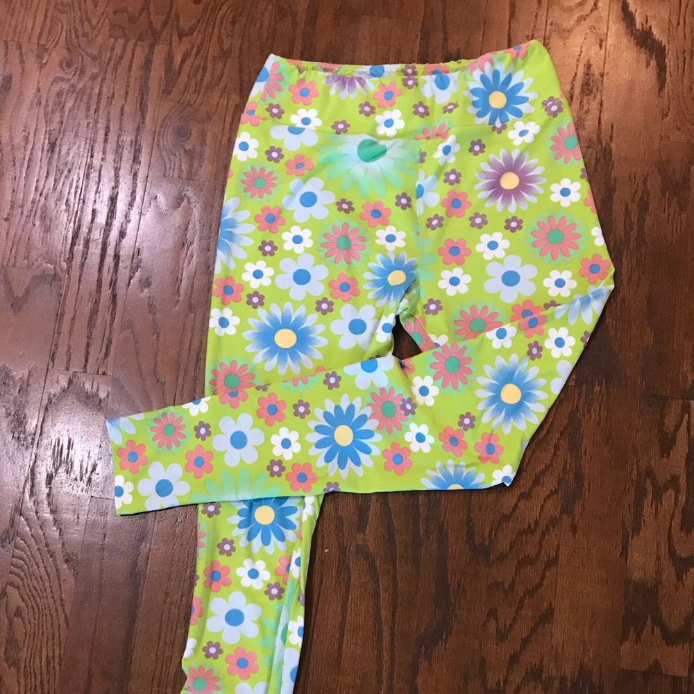 LuLaRoe TC Floral Leggings in Excellent Condition